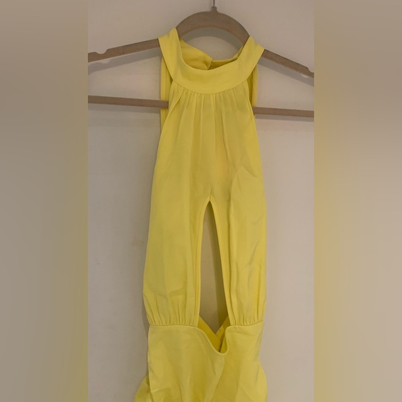PrettyLittleThing Satin Yellow Dress - Picture 7 of 7